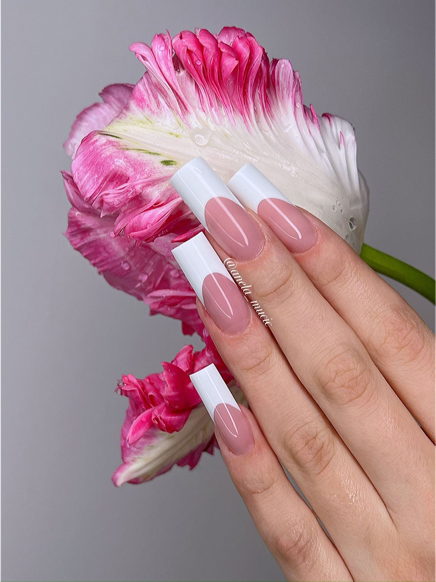 Couture nail art, macro detail